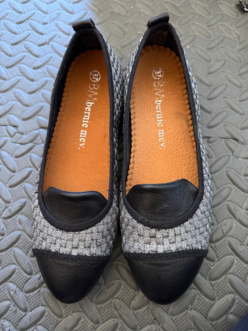 bernie mev. Black and Gray Woven Slip-On Flats